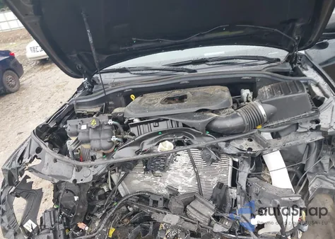 2021 Jeep Grand Cherokee Laredo E 4X2 z USA, uszkodzony, nr VIN 1C4RJEAG7MC658187